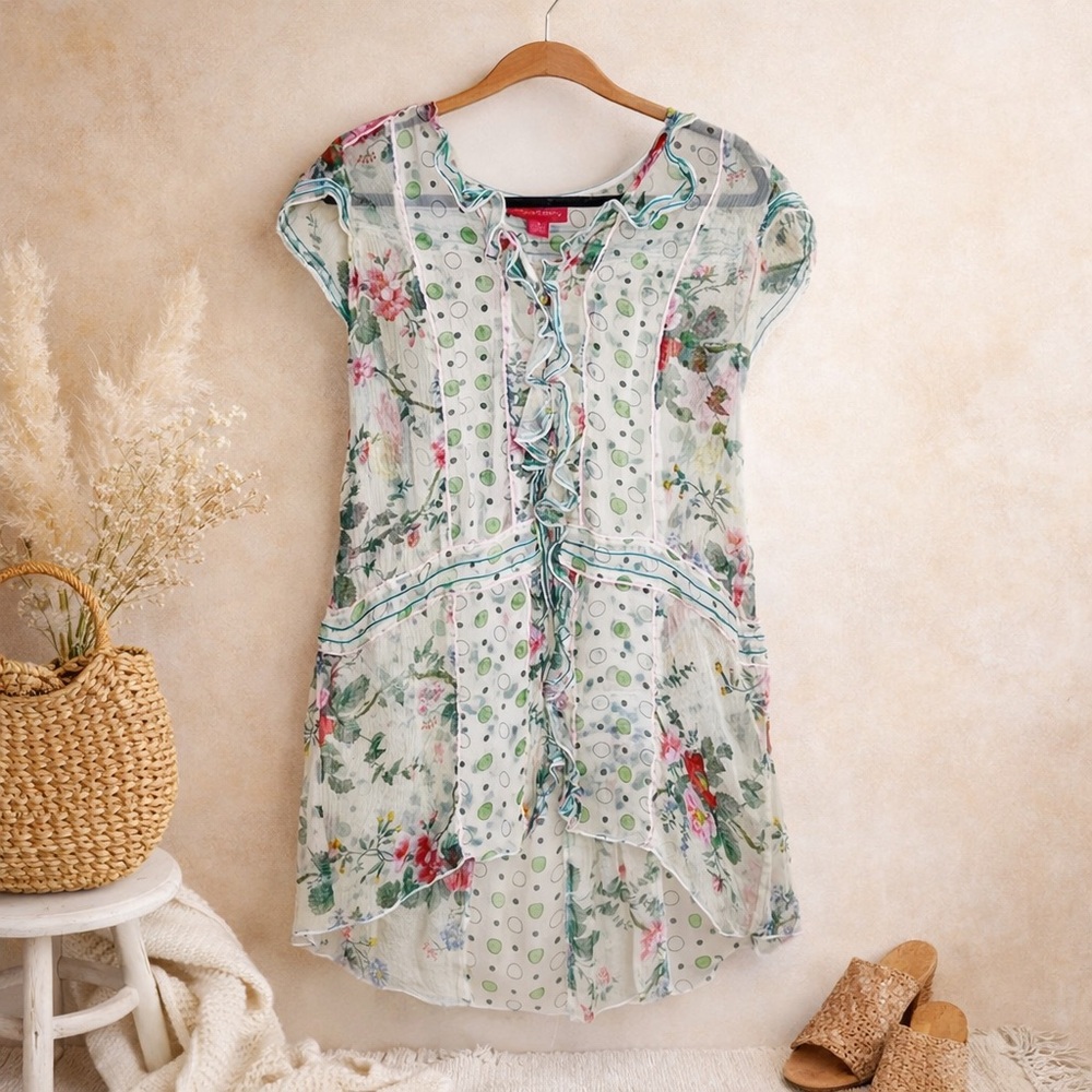Vintage Mystery Dainty Floral High Low Style Ruffles Acrylic Button Tunic Medium